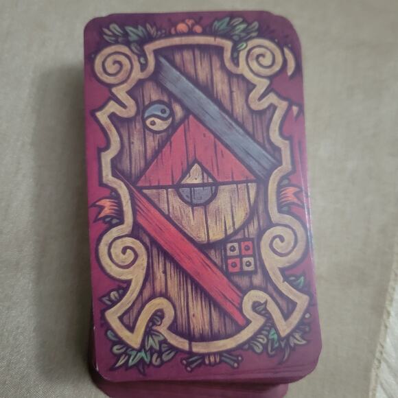 Jim Hensen's Labyrinth tarot card deck - Picture 7 of 8